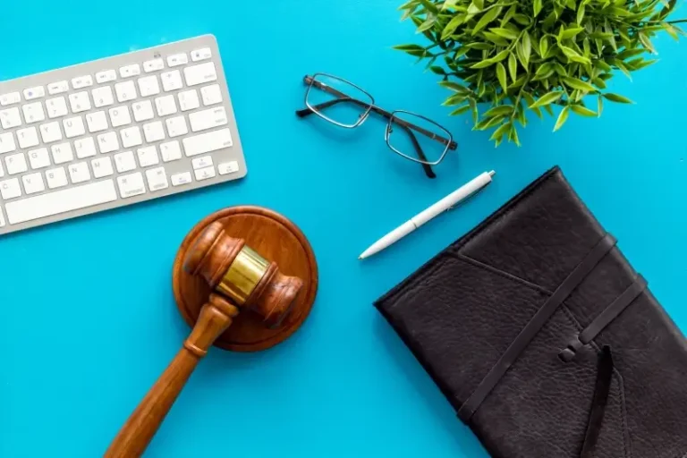 Czy ma znaczenie kto składa pozew o rozwód?